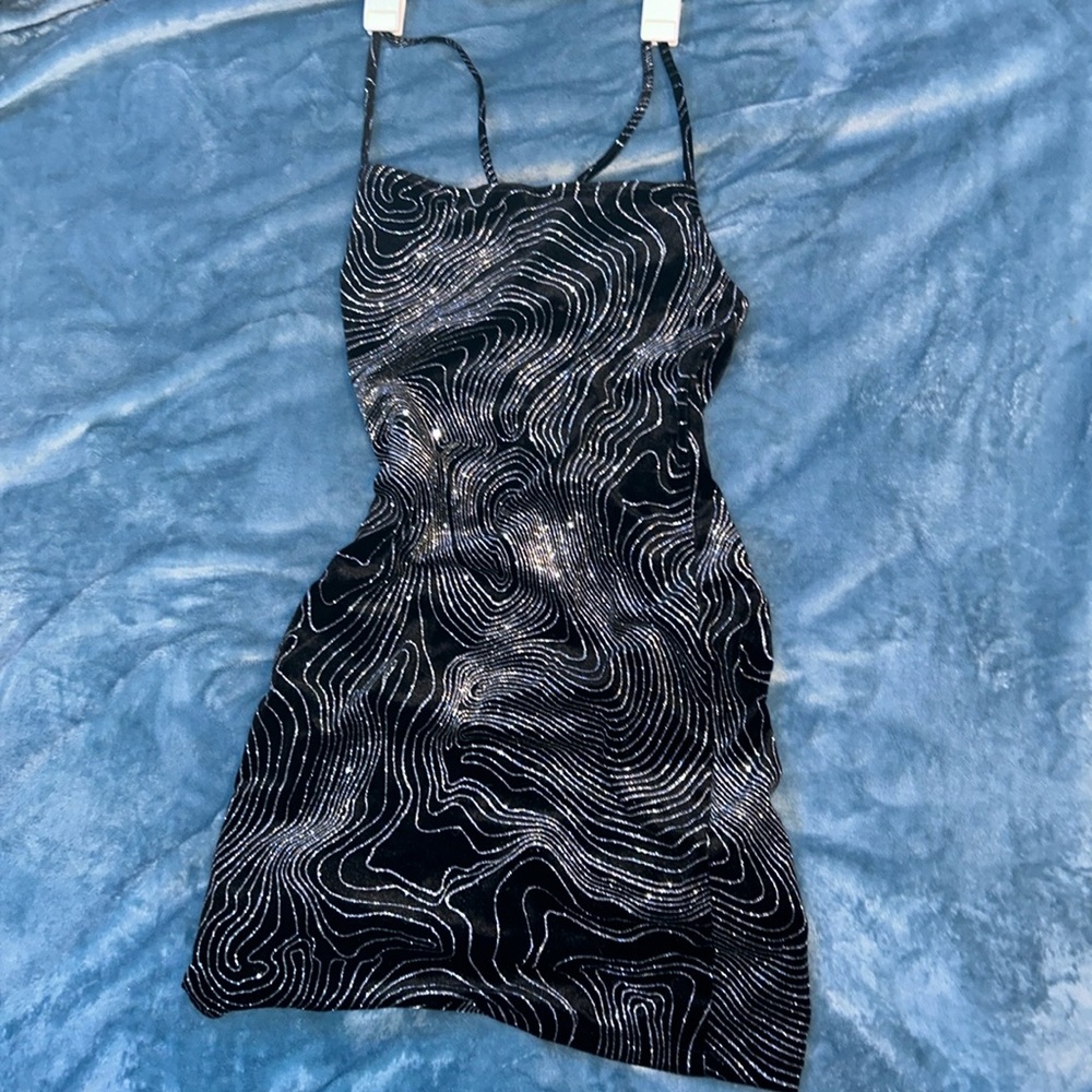H&M Mini Dress WM NWT ✨🪩